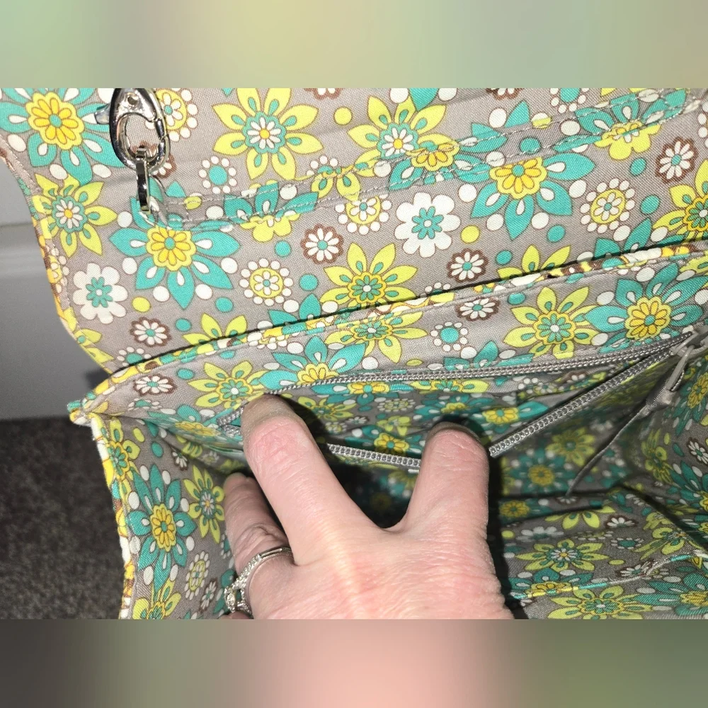 Vera Bradley handbag photos strap
